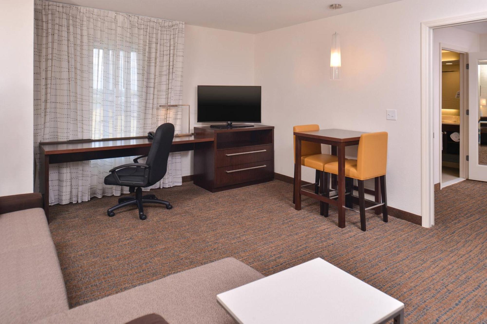 Residence Inn By Marriott Cedar Rapids South Exterior photo